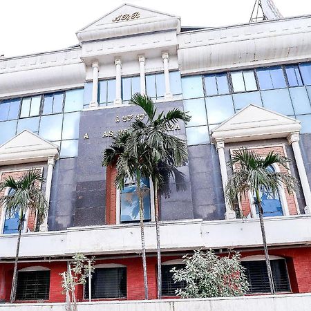 Hotel O The Royal International Hotel Bangalore Exterior foto